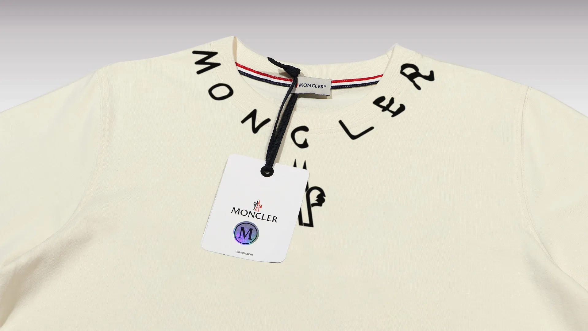 《Moncler~ 》2024New Arrival Quality T , Versatile Quality ！ ‼ 32 250G ‼ ， ， ， ， T 🤪 Sizes：S-M-L-XL-2XL ：Black，White， Same Style